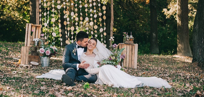 Hochzeitsfotos + Hochzeitsbilder: Wenn Du sie so aufhängst, werden Dich alle beneiden und die Feier nicht mehr vergessen. (Foto: Shutterstock-_ Versta )