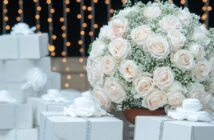 Blumen: Geschenk zur Hochzeit ( Foto: Adobe Stock-freename)
