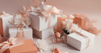 Hochzeitstisch online: Hochzeitsgeschenke bequem vom Sofa aus bestellen ( Foto: Adobe Stock- pvl0707)